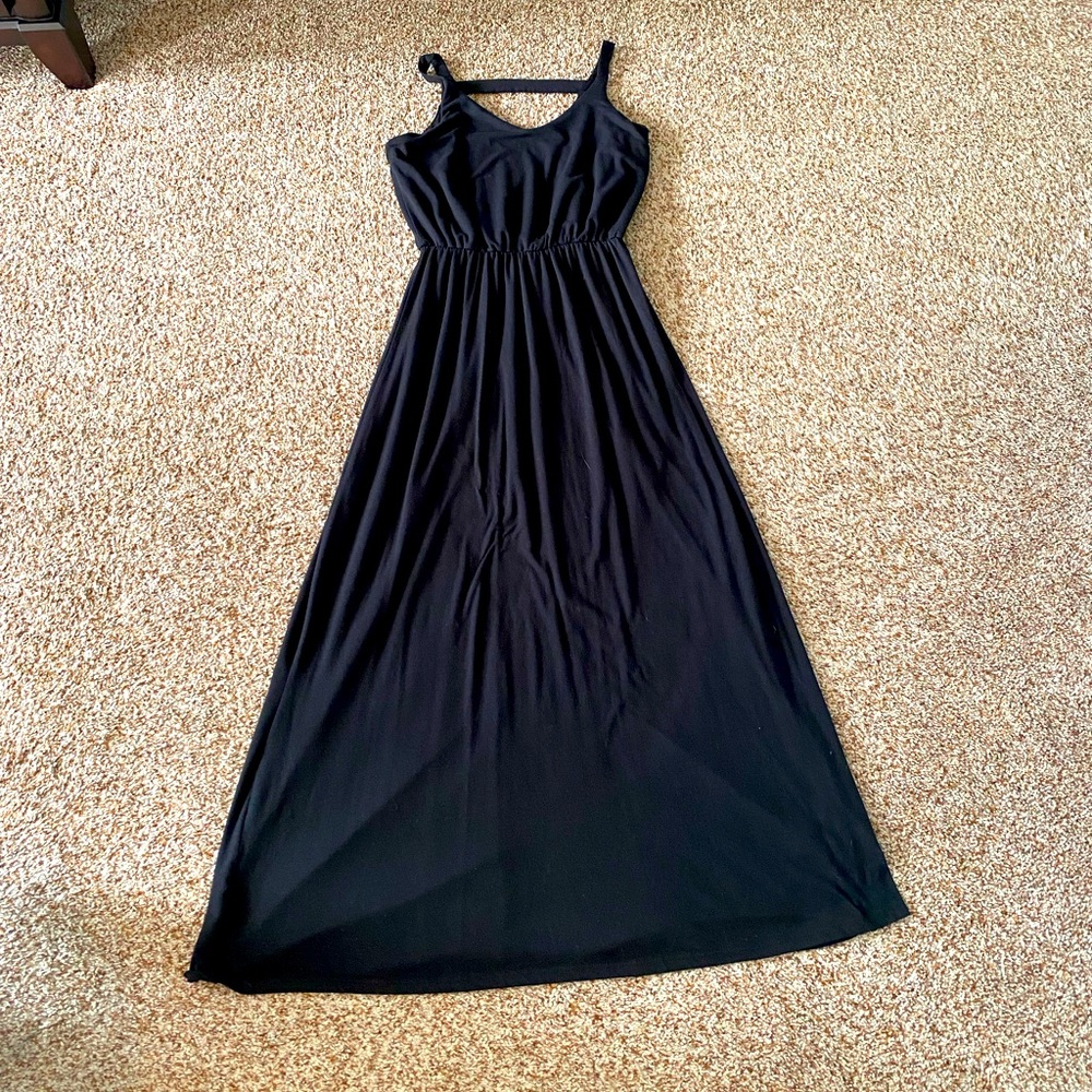 Black maxi dress size medium